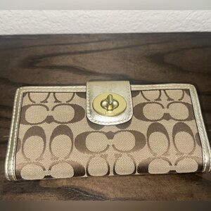 Coach Signature Turnlock Checkbook Wallet